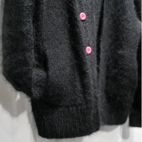 Kid Mohair Cardigan "Black Pink"