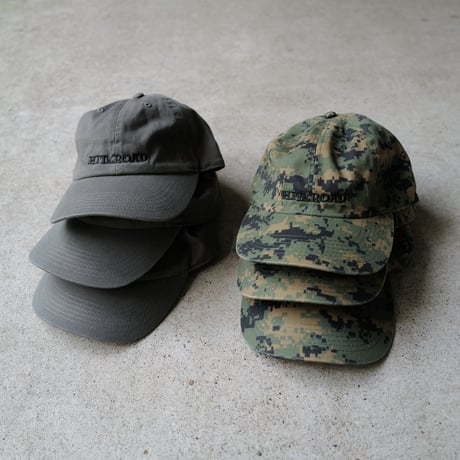 映画公式TEE/CAP『君は行く先を知らない(英題 HIT THE ROAD)』× anytee