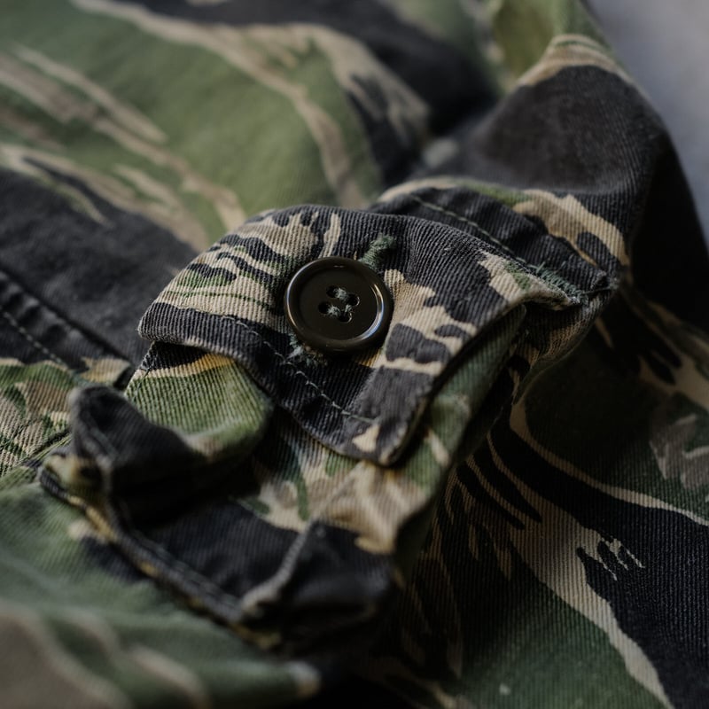 XL fit］Tiger Stripe Camo Jacket_no.00 | anytee