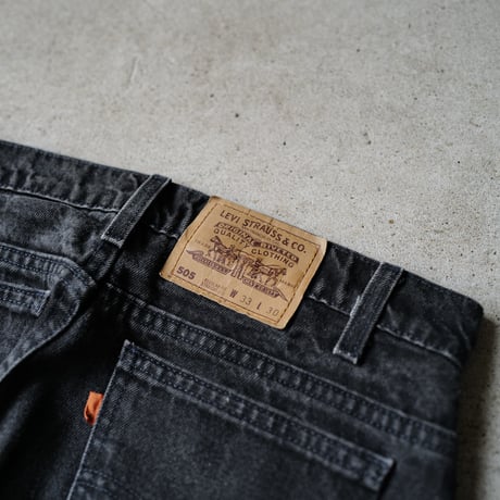[W33 L30] Levi's 505 Black