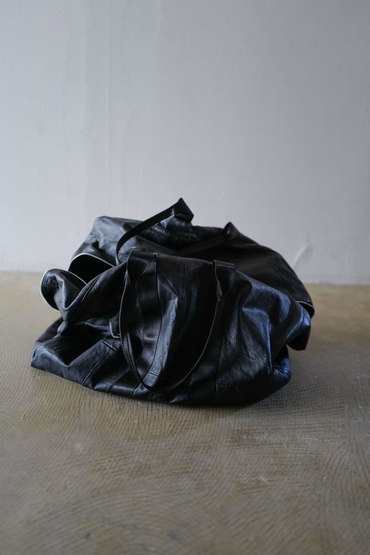 Fragments of Vintage Leather_Parachute Bag | an