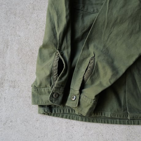 ［16 (1/2) XL fit］US AIRFORCE Olive Green Shirts_Cotton100_no.5