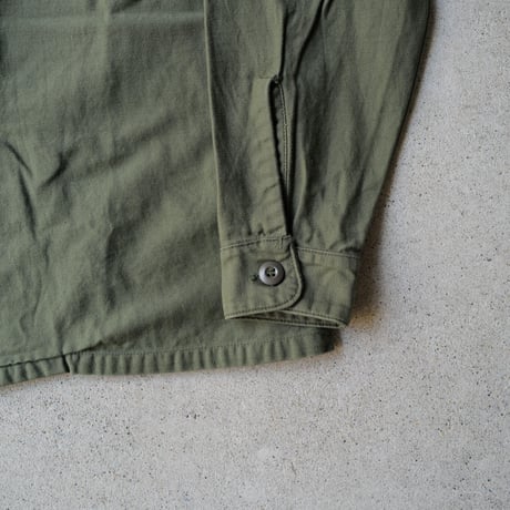 ［16 ( 1/2) XL fit］USARMY Olive Green Shirts_Cotton 100_deadstock_no.10