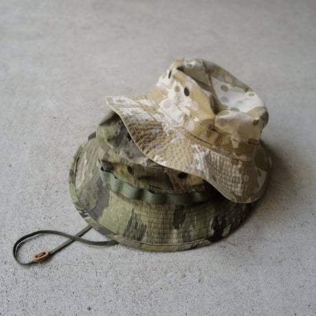 UNDERCOVER Camouflage Jungle Hat (2000)