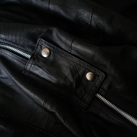 Fragments of Vintage Leather_Parachute Bag