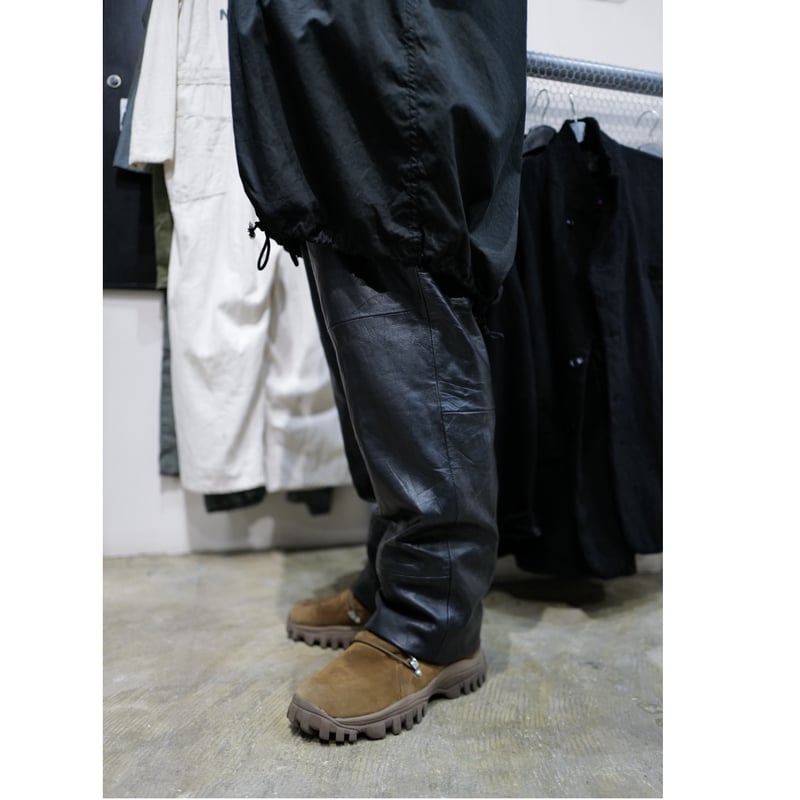 Fragments of Vintage Leather_Officer Pants | an