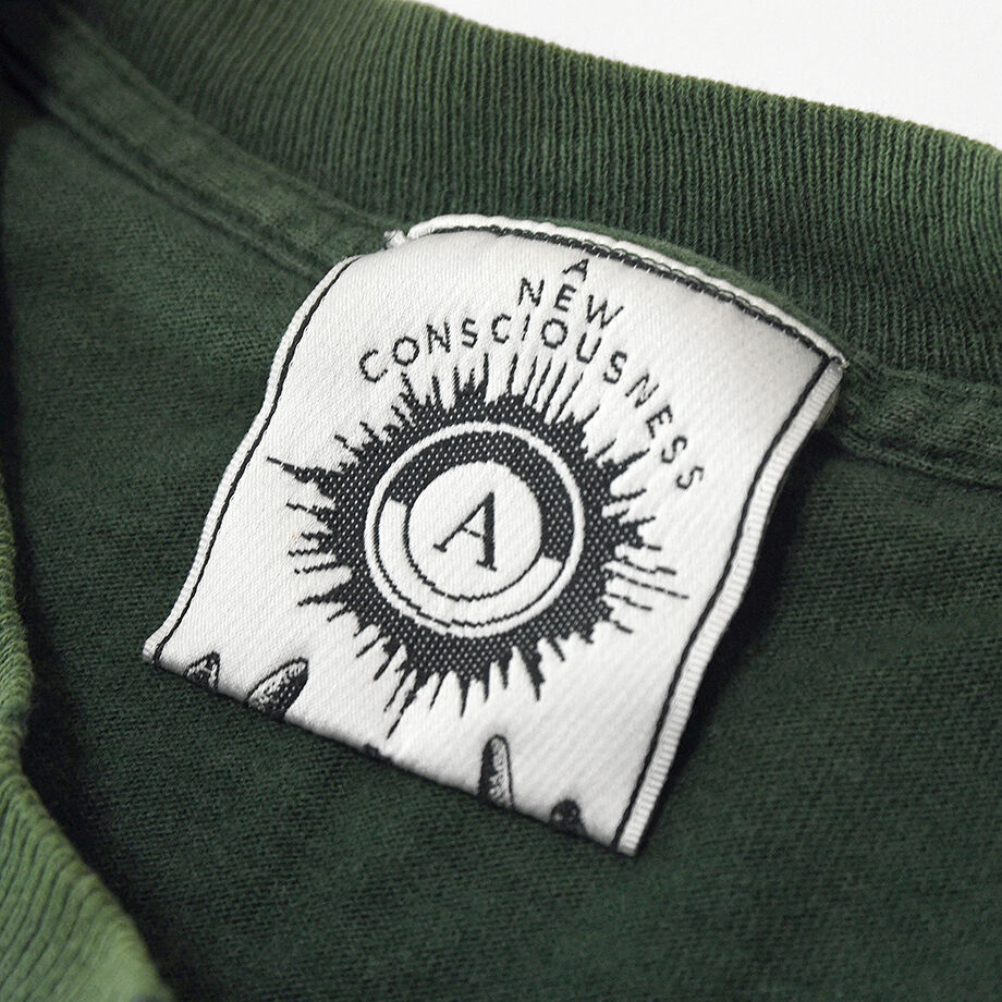 XL] Anarchic Adjustment | anytee