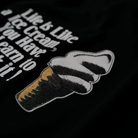 [anytee classics] Ice Cream Tee_Black body