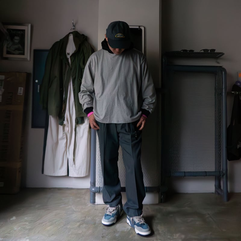 anytee classics] Two Tone Hoodie | anytee