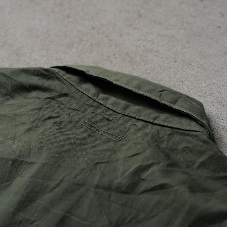 ［16 (1/2) / XL fit］USARMY Olive Green Shirts