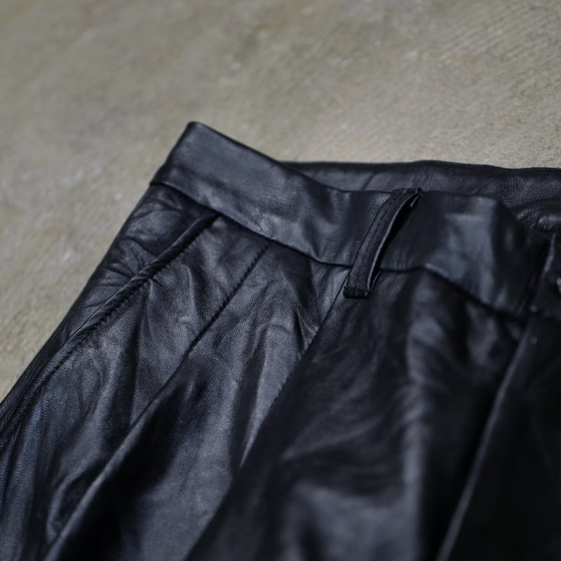 Fragments of Vintage Leather_Officer Pants | an