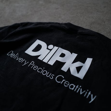 Delivery Precious Creativity_Faded Black Tee