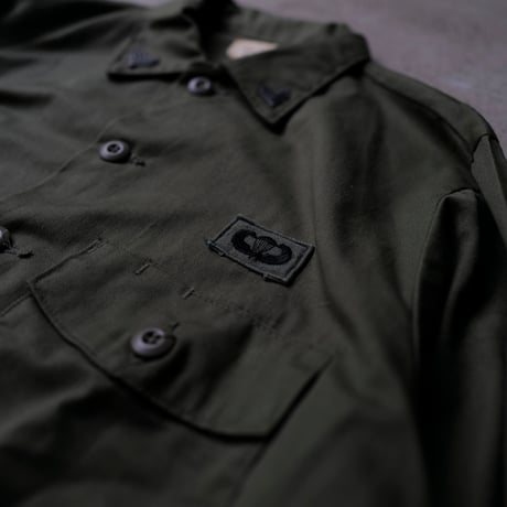［16 1/2 XL fit］USARMY OG507_with pins & patch