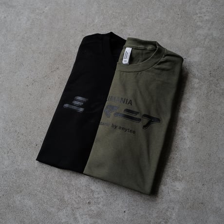 ブラック/オリーブ ミリマニア Tee