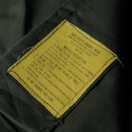 ［16 ( 1/2) / XL fit］U.S.AIR FORCE Olive Green Shirts_no.9