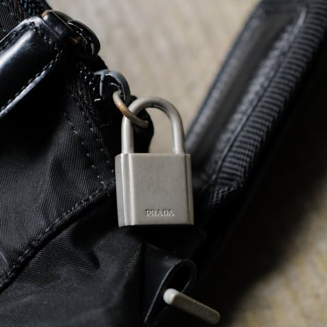 PRADA Travering Bag_Type B