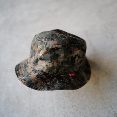 COMME des GARCONS SHIRT × Supreme Digital Camouflage Hat