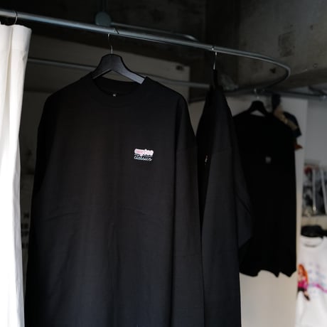 [anytee classics] Graffiti Logo Long Tee