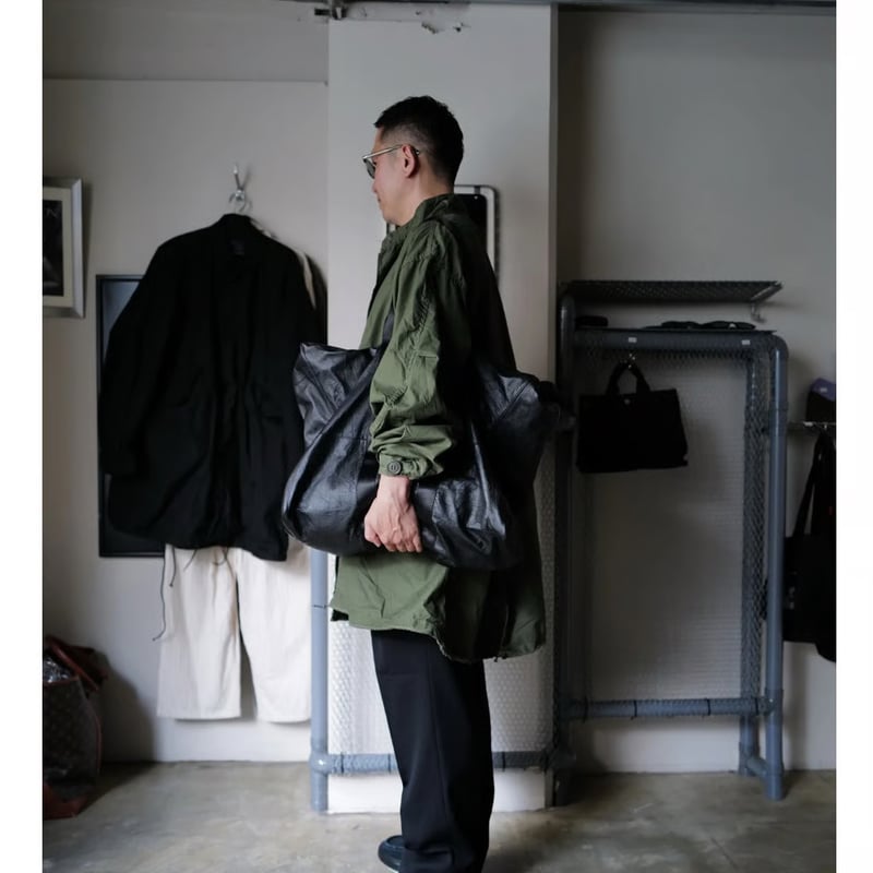 2月末お届け予定分_Fragments of Vintage Leather_Parachut