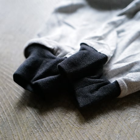 [anytee classics] Two Tone Hoodie