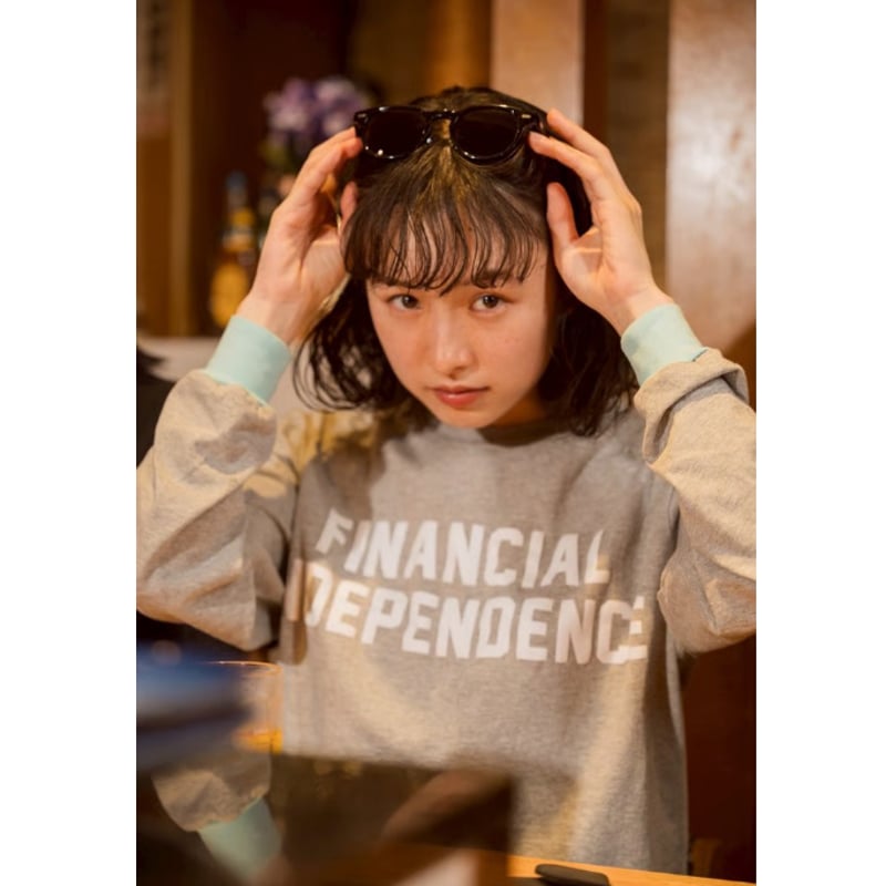 トップス anytee classics Financial Independent anytee classics] Financial Independent Tee_Whi