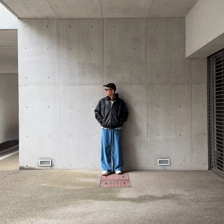 [anytee classics] Two Tone Hoodie