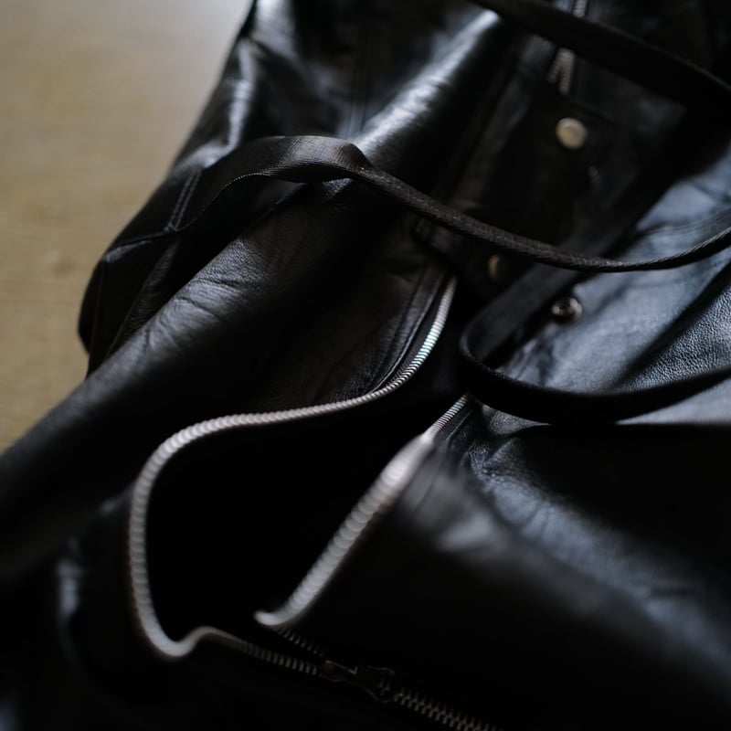 Fragments of Vintage Leather_Parachute Bag | an
