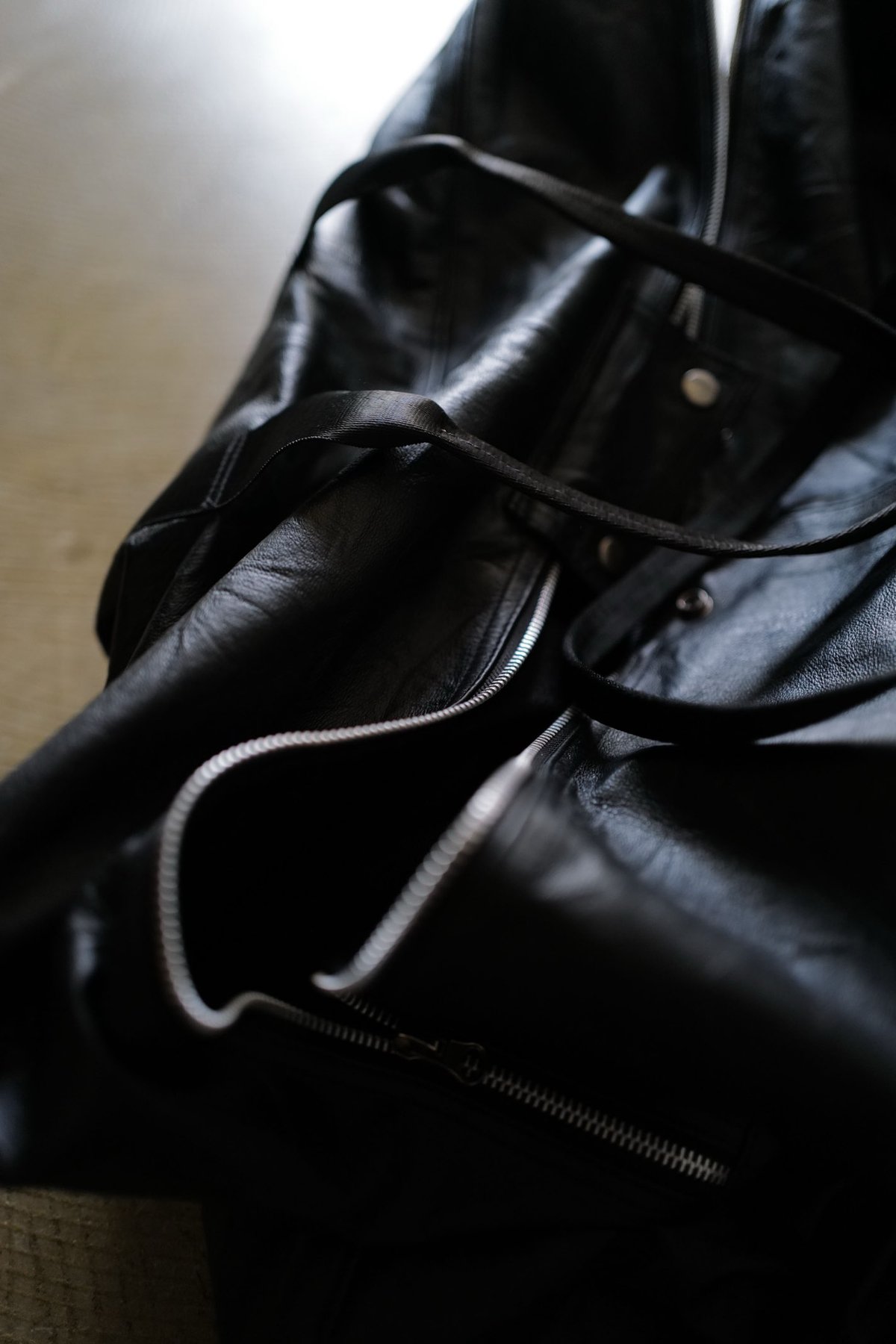 Fragments of Vintage Leather_Parachute Bag | an