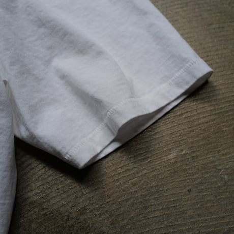 [anytee classics] Embroidered Pocket Tee