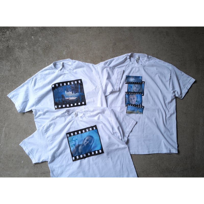 映画公式TEE 『フラッグ・デイ 父を想う日』 × anytee | anytee