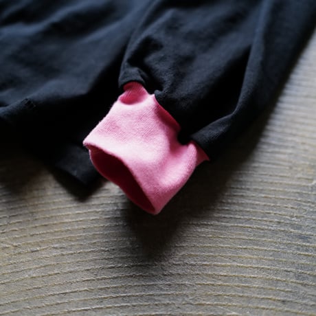 [anytee classics] "Black Pink" Two Tone Hoodie