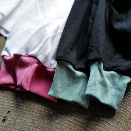 [anytee classics] Two Tone Hoodie