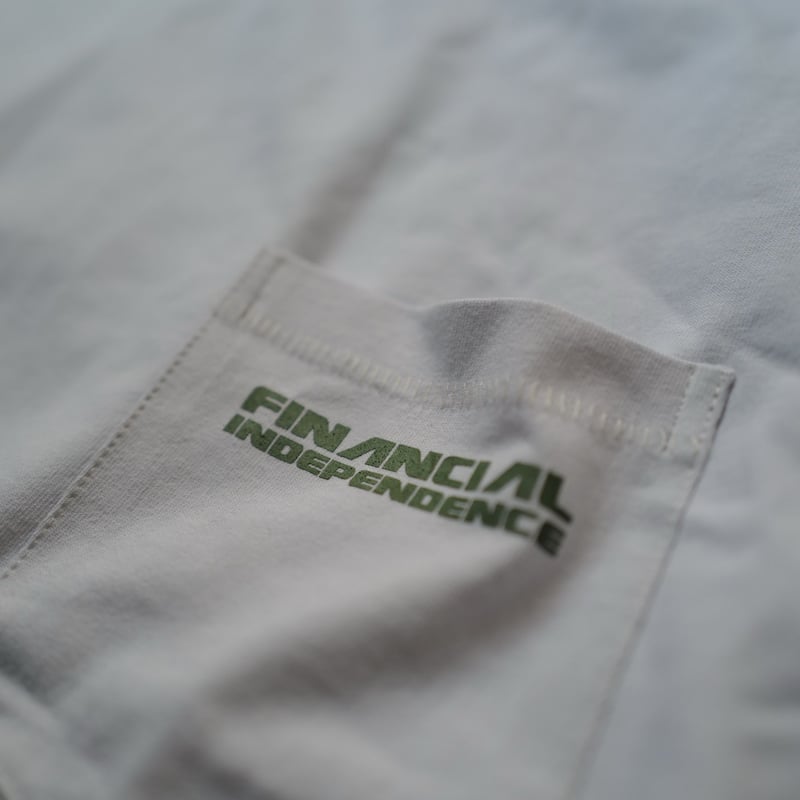 anytee classics］Financial Independent Pocket t