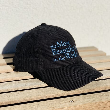 限定ブラックコーデュロイ！映画『世界で一番美しい少年』× anytee 公式キャップ