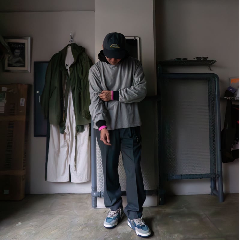 anytee classics] Two Tone Hoodie | anytee