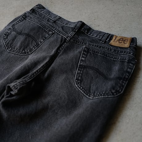 [W37 L31] Lee_Sulfur Black_90s_no.10