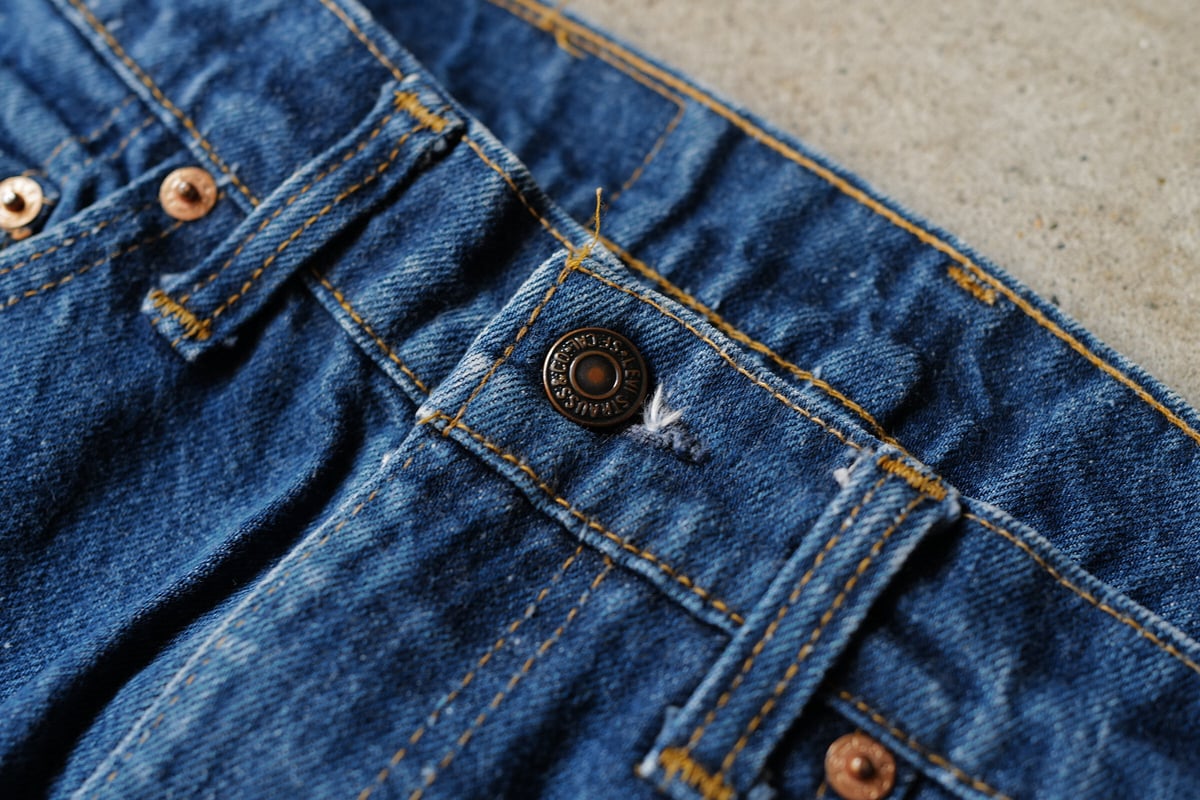 W34 L30] Levi's 505 | anytee