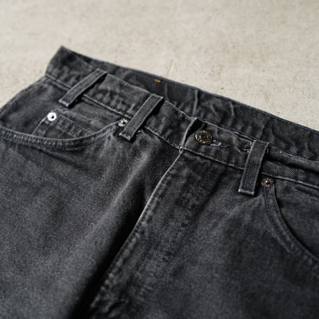 [W33 L30] Levi's 505 Black