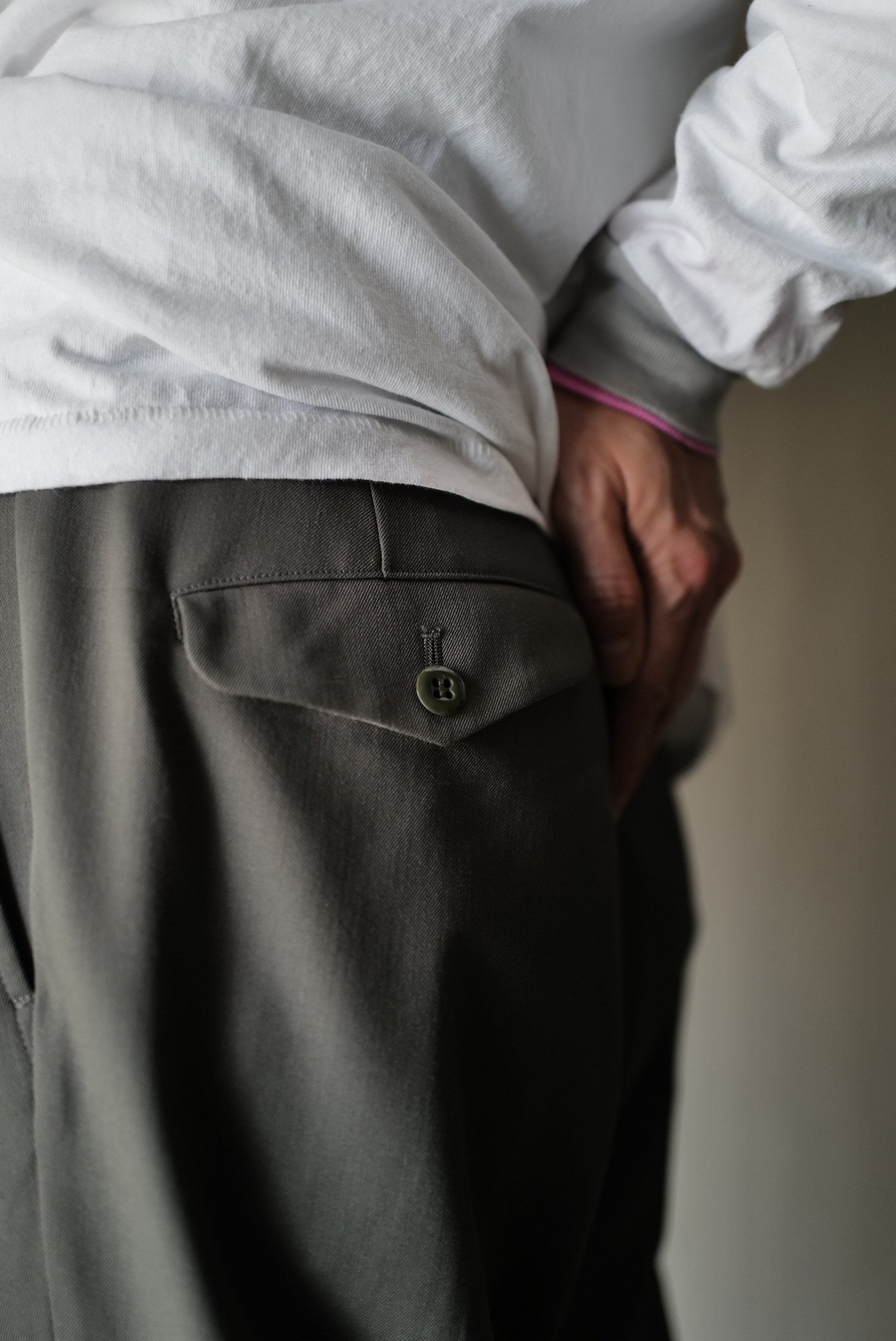 anytee Officer Pants Military Gray Mサイズ anytee classics] Officer Pants_Military Gray |
