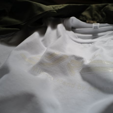 ホワイト ミリマニア Tee