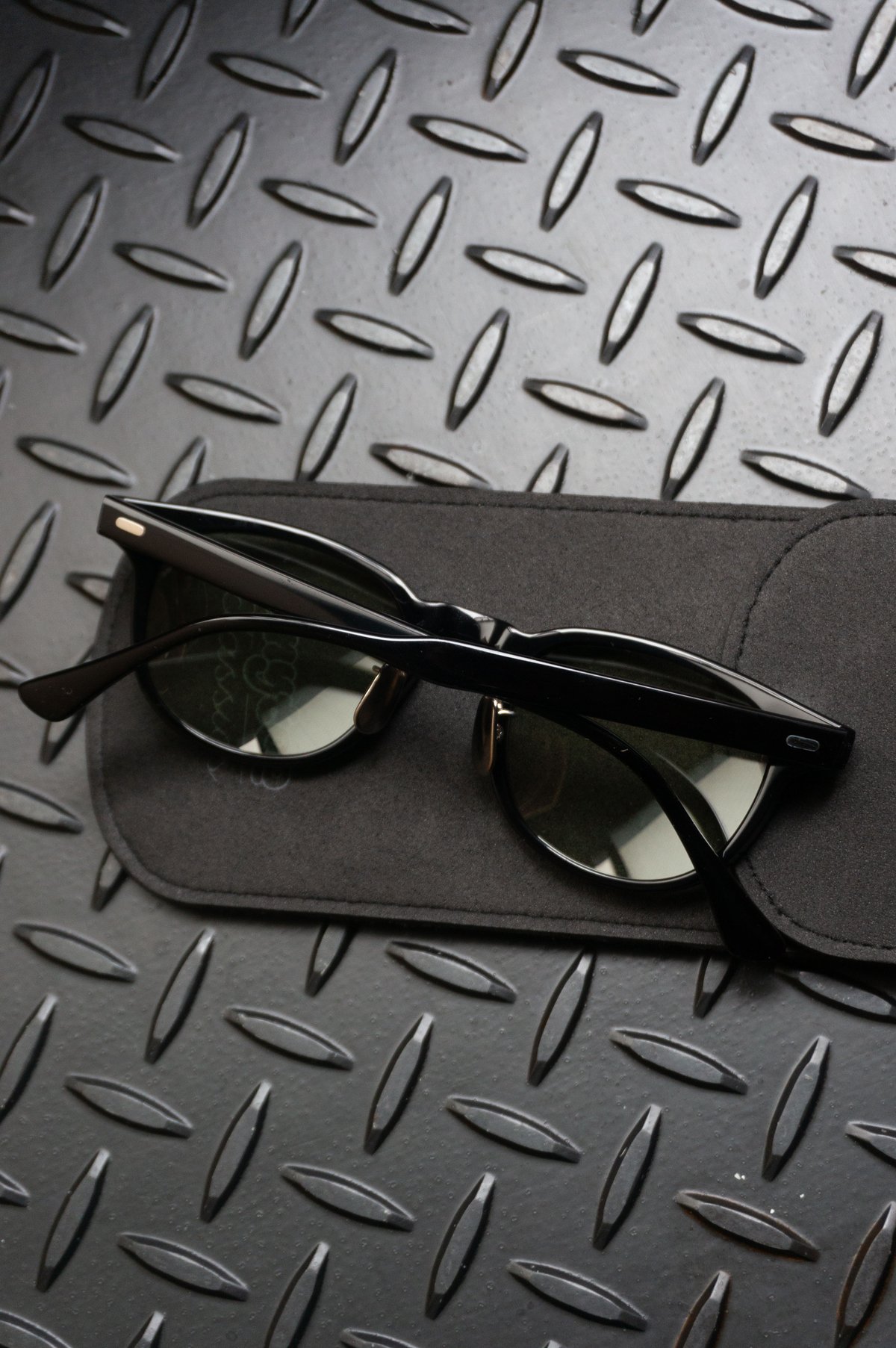 anytee classics] Celluloid Eyegear_Black×Brown