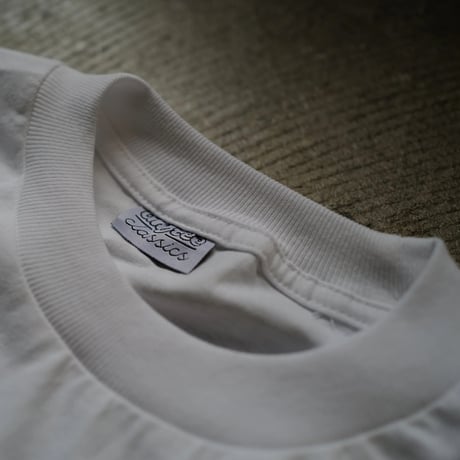 [anytee classics] Financial Independent Tee_White × Diamond Blue