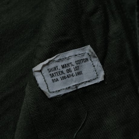 ［16 ( 1/2) / XL fit］U.S.NAVY Olive Green Shirts_Cotton100_deadstock_no.38