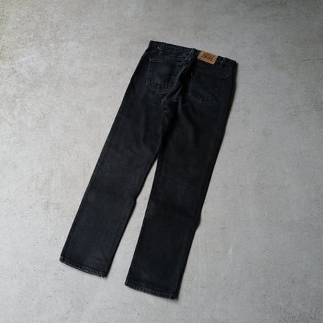 [W33 L30] Levi's 505 Black