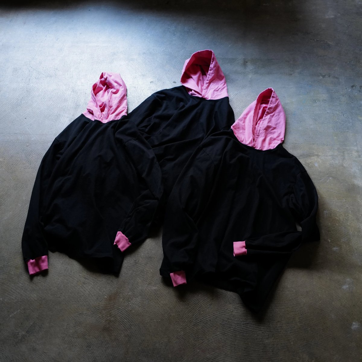 新品 anytee Black Pink Two Tone Hoodie 2XL anytee classics] 