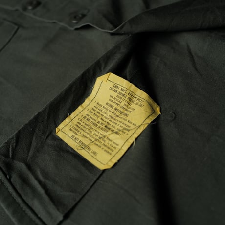 ［16 (1/2) / XL fit］USARMY Olive Green Shirts