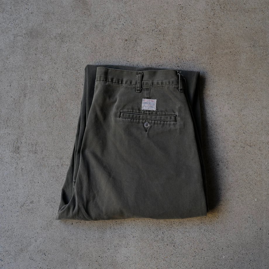 655dcd9d2d6e83029a6f3989
