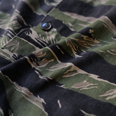 ［XL fit］Tiger Stripe Camo Jacket_no.00