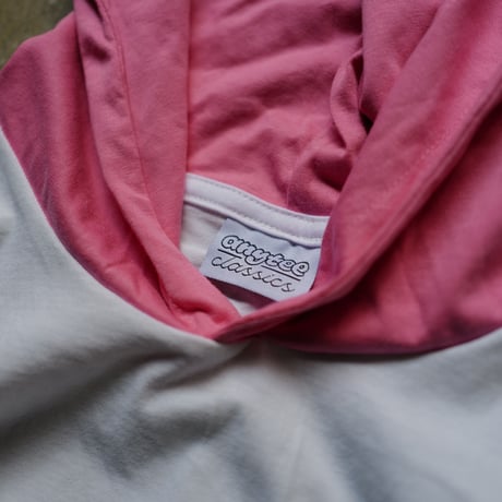 [anytee classics] Two Tone Hoodie