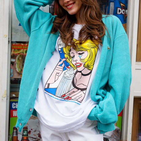 映画コラボTEE 『ガンパウダー・ミルクシェイク』×anytee_ミルクシェイクと女の子